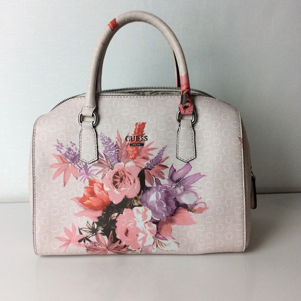 GUESS BAG 🥰